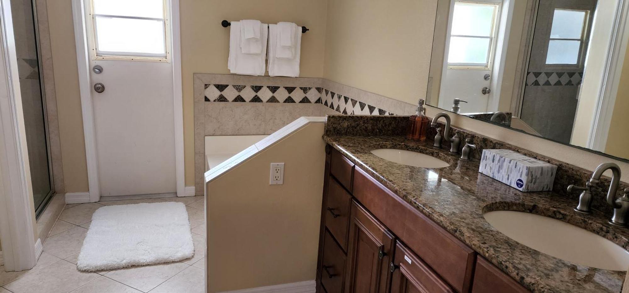 Luxury 3-Bedroom Home Near Beaches With Pool Vero Beach Eksteriør billede
